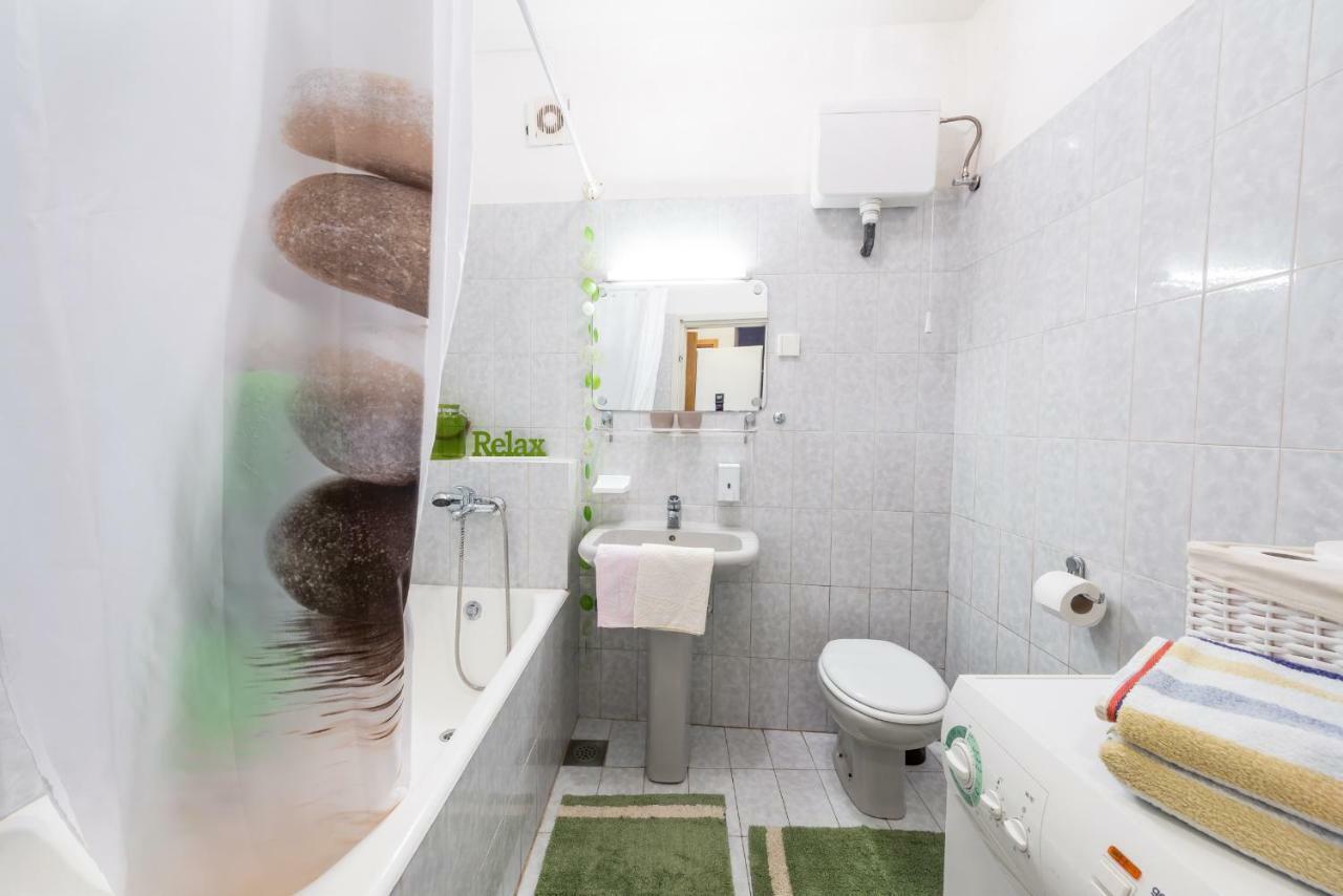 Villa Doris Mlini Luaran gambar